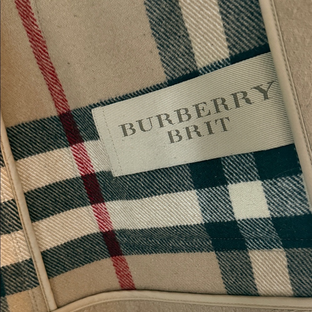 Women's Burberry Brit Wool Tan Toggle Coat - Picture 7 of 8